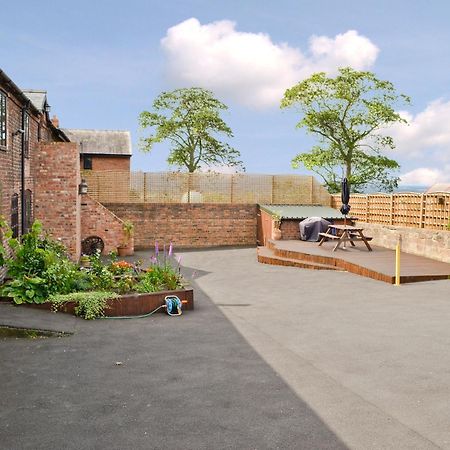 Vila The Old Stables Helsby Exteriér fotografie